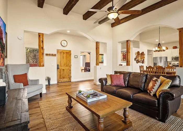 Holiday home Luxury Living: Remodeled W/ Red Rock Views! Sedona